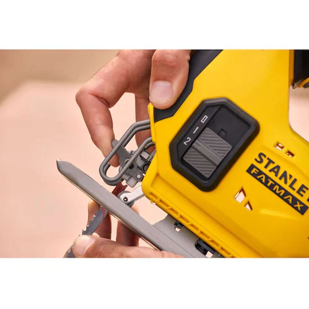 Seghetto alternativo 18V V20 Stanley Fatmax - 2 x 4Ah SFMCS600M2K-QW